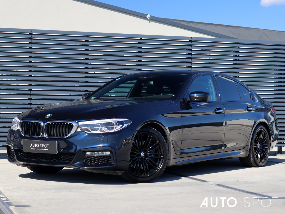 BMW G31 530i Xdrive pack M - Voitures